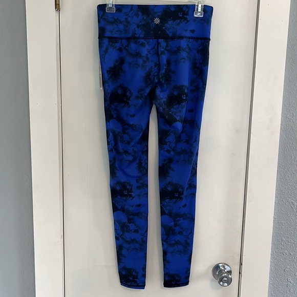 Athleta High Rise Chaturanga Tight in Blue Cloud - Picture 4 of 8